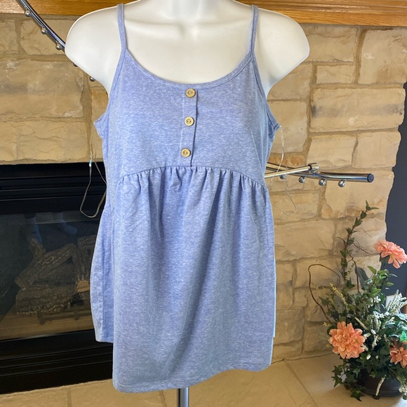 Pink lily tank top - Picture 1 of 2